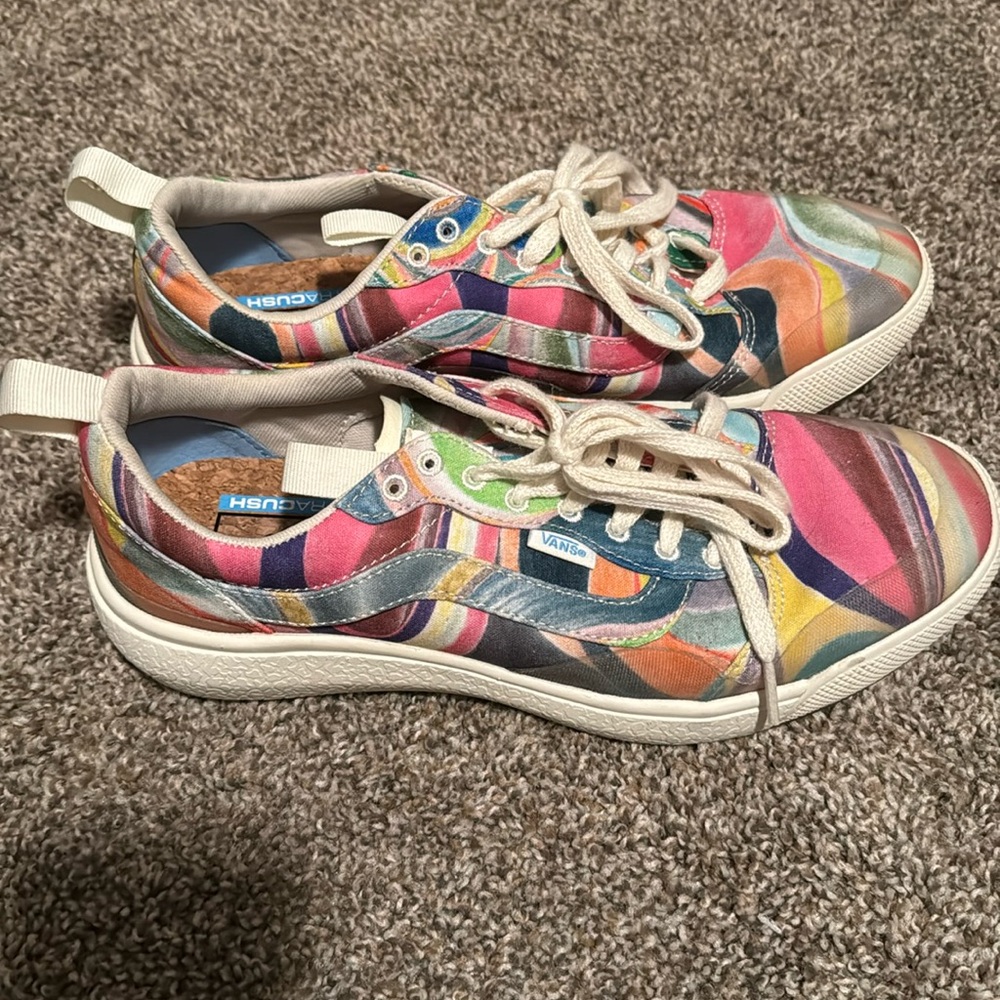 Vans ultra cush size 9 brand new